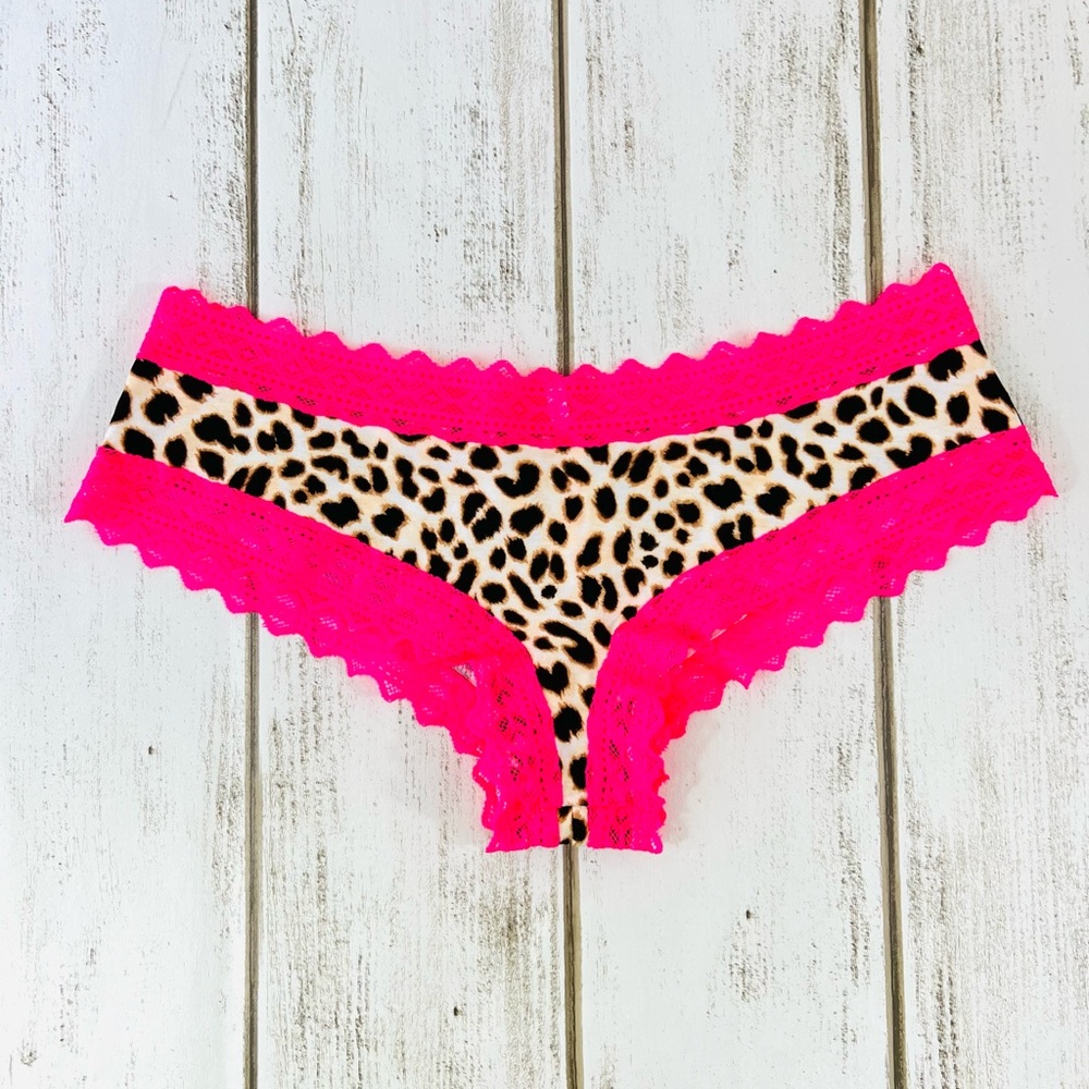 VS PINK Extra Low Rise Cheekster Pantie Vintage Style
